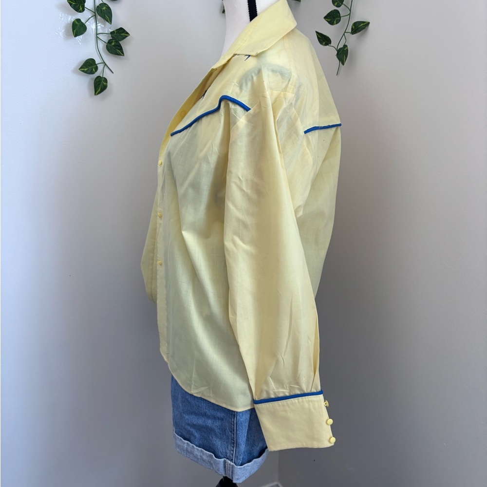 Vintage-Inspired Yellow Western Embroidered Blouse - Picture 4 of 7